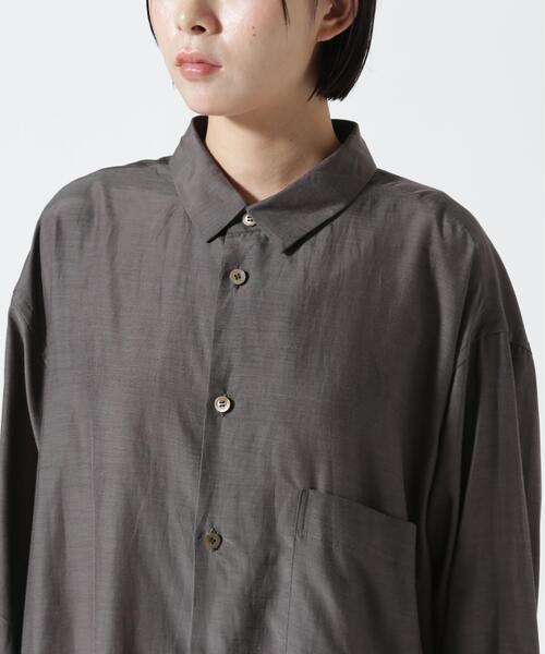 ROBES&CONFECTIONS（ローブスコンフェクションズ）の「Robes & Confections（ローブス&コンフェクションズ）別注オーバーサイズシャツ（シャツ/ブラウス・レディース・チャコールグレー/ライトグリーン/ブルー・1）」の21枚目の写真