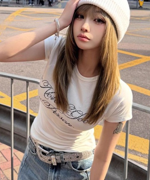 WESTSEA(ウエストシー)の「ラインストーン ロゴ コンパクトTシャツ 半袖(Tシャツ/カットソー・レディース・ブラック/ホワイト・M)」の2枚目の写真