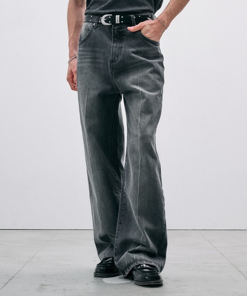 Adoon plain(アドーンプレーン)の「CENTER LINE STRAIGHT DENIM / センターラインストレートデニムパンツ(デニムパンツ・メンズ・ライトブルー/ブラック・SMALL/MEDIUM/LARGE)」の9枚目の写真