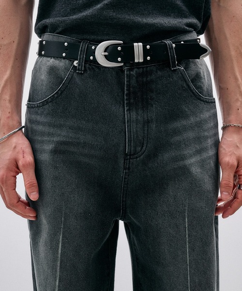 Adoon plain(アドーンプレーン)の「CENTER LINE STRAIGHT DENIM / センターラインストレートデニムパンツ(デニムパンツ・メンズ・ライトブルー/ブラック・SMALL/MEDIUM/LARGE)」の10枚目の写真