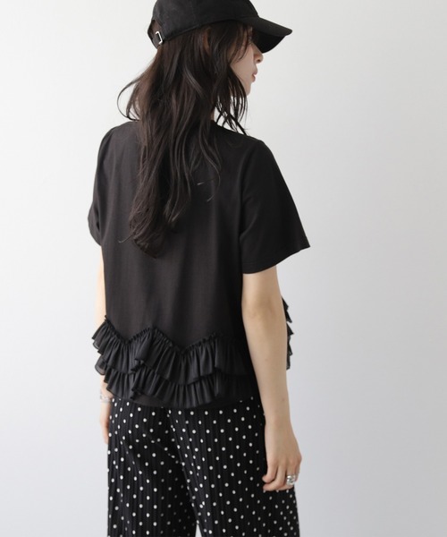 La-gemme(ラジェム)の「スカラップフリルTシャツ(Tシャツ/カットソー・レディース・ブラック/ホワイト・フリー)」の10枚目の写真