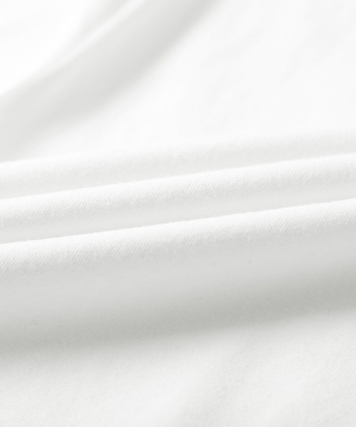 La-gemme(ラジェム)の「スカラップフリルTシャツ(Tシャツ/カットソー・レディース・ブラック/ホワイト・フリー)」の5枚目の写真