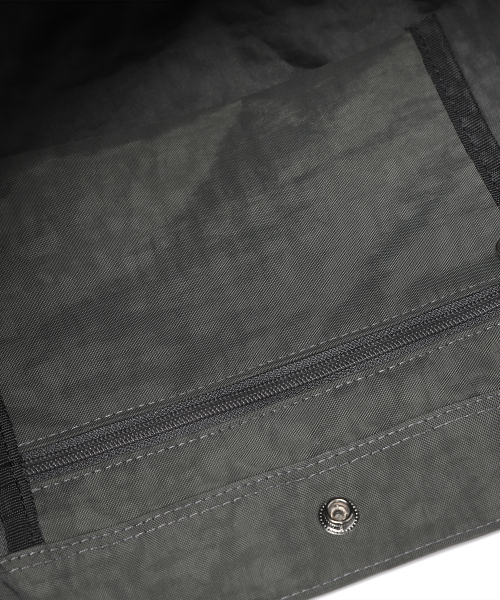 TAILOR STUDIO（テーラースタジオ）の「ラベルパッチポイントショッパーバッグ（チャコール）（ショルダーバッグ・レディース・その他・FREE）」の6枚目の写真