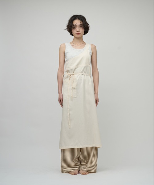 OFROOM(オフルーム)の「One Shoulder Dress|ワンショルダーワンピース(ワンピース・レディース・オフホワイト/ブラック/ネイビー・FREE)」の4枚目の写真