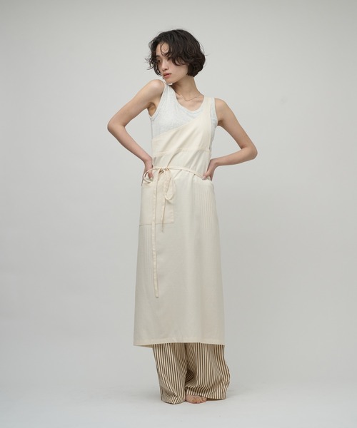 OFROOM(オフルーム)の「One Shoulder Dress|ワンショルダーワンピース(ワンピース・レディース・オフホワイト/ブラック/ネイビー・FREE)」の13枚目の写真