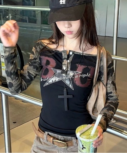 SHEENA(シーナ)の「【秋冬新作】ラグランカモフラ柄オフショルロンT/長袖Tシャツ(Tシャツ/カットソー・レディース・ブラック/ホワイト・M)」の17枚目の写真