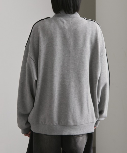 cussil(クシル)の「【cussil/クシル】ルーズシルエットラインスリーブスウェットトラックジップジャケット(ブルゾン・メンズ・ブラック/グレー・L/M/S)」の5枚目の写真