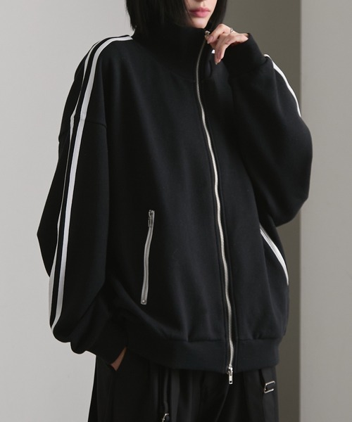 cussil(クシル)の「【cussil/クシル】ルーズシルエットラインスリーブスウェットトラックジップジャケット(ブルゾン・メンズ・ブラック/グレー・L/M/S)」の16枚目の写真