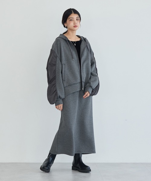 YECCA VECCA(イェッカヴェッカ)の「【2点SET】ミリタリーフーディセットアップ(セットアップ・レディース・ベージュ/グレー/ブラック・FREE)」の2枚目の写真