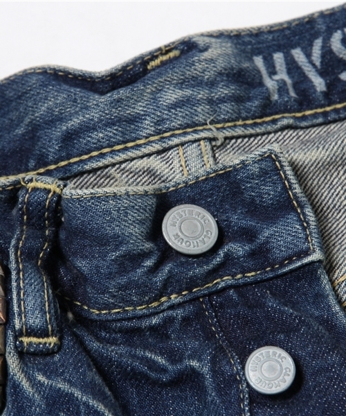 HYSTERIC GLAMOUR（ヒステリックグラマー）の「SBP加工 デニムストレートPT（デニムパンツ・メンズ・インディゴブルー・32inch/28inch/30inch/29inch/34inch/31inch）」の10枚目の写真