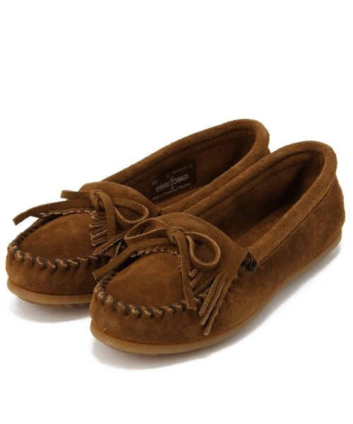 Minnetonka（ミネトンカ）の「BY MINNETONKA スウェードモカシン　ミネトンカ ¨◆（モカシン/デッキシューズ・レディース・ブラック/ベージュ/ライトブルー/ライトグレー/ブラウン/グレー/ターコイズブルー/ライトピンク/ダークブラウン/オリーブ/ナチュラル/ネイビー/ワインレッド/その他1/その他2・6/7/8/5）」の15枚目の写真