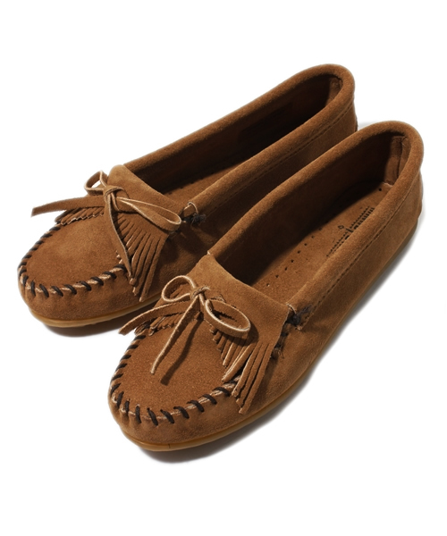 Minnetonka（ミネトンカ）の「BY MINNETONKA スウェードモカシン　ミネトンカ ¨◆（モカシン/デッキシューズ・レディース・ブラック/ベージュ/ライトブルー/ライトグレー/ブラウン/グレー/ターコイズブルー/ライトピンク/ダークブラウン/オリーブ/ナチュラル/ネイビー/ワインレッド/その他1/その他2・6/7/8/5）」の7枚目の写真