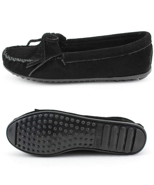 Minnetonka（ミネトンカ）の「BY MINNETONKA スウェードモカシン　ミネトンカ ¨◆（モカシン/デッキシューズ・レディース・ブラック/ベージュ/ライトブルー/ライトグレー/ブラウン/グレー/ターコイズブルー/ライトピンク/ダークブラウン/オリーブ/ナチュラル/ネイビー/ワインレッド/その他1/その他2・6/7/8/5）」の19枚目の写真