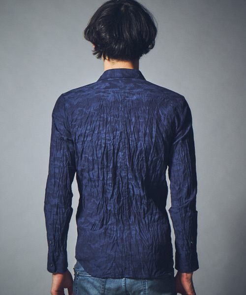 5351 POUR LES HOMMES（ゴーサンゴーイチプールオム）の「カモフラジャガード製品染めシャツ（シャツ/ブラウス・メンズ・ホワイト/ライトグレー/ブルー/ブラック/ネイビー・44/46/48/50）」の8枚目の写真