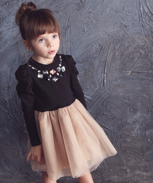 Rora(ローラ)の「ルイ ドレスワンピース(ドレス・キッズ・ブラック/ネイビー・100cm/90cm/110cm/120cm/130cm/90㎝/140cm)」の5枚目の写真