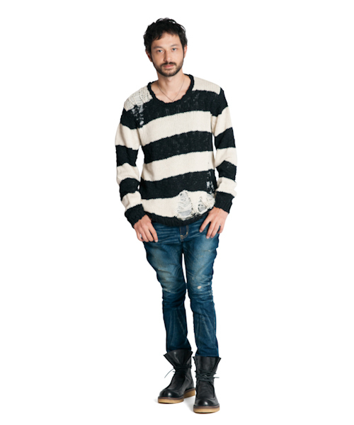 glamb(グラム)の「Slimane border knit(ニット/セーター・メンズ・ブラック×ホワイト/ブラック×ブラック/ブラック×レッド/グリーン系その他・1/2/3/4)」の9枚目の写真