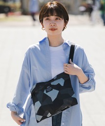 300Dサコッシュラージ