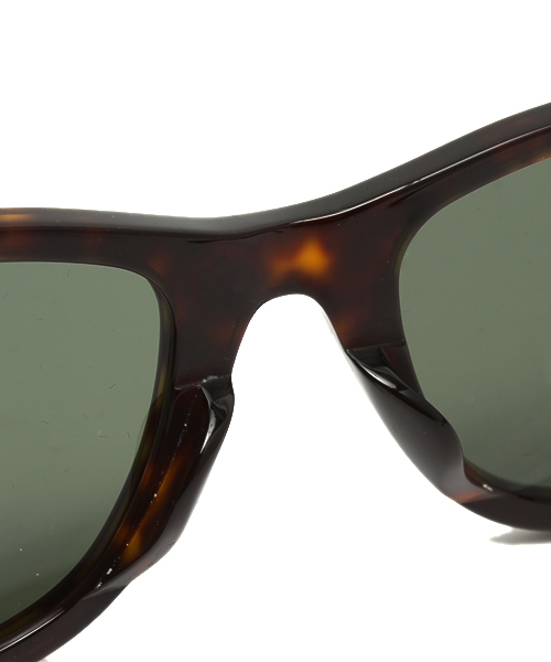 AMERICAN RAG CIE(アメリカンラグシー)の「Ray-Ban Wayfarer フルフィットシリーズ 104-RYB-RB2140F-52(サングラス・メンズ・ブラック/ブラウン・FREE)」の7枚目の写真