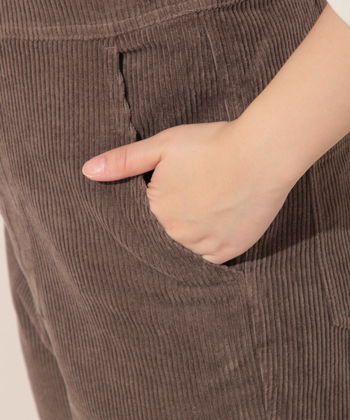 apres jour（アプレジュール）の「コーデュロイロングサロぺ【ZOZOTOWN限定アイテム】（サロペット/オーバーオール・レディース・ライトブラウン/モカ・フリー）」の21枚目の写真