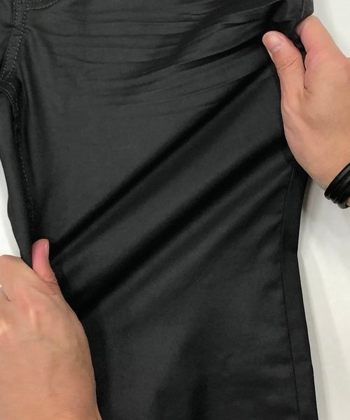 London Denim(ロンドンデニム)の「Brent Skinny VINCE ブラックコーティング ストレッチ スキニーデニム(デニムパンツ・メンズ・ブラック・46/48/50/52)」の19枚目の写真
