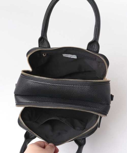URBAN RESEARCH DOORS（アーバンリサーチドアーズ）の「2WAYミニスクエアバッグ（ショルダーバッグ・レディース・ブラック/ベージュ・ONE）」の9枚目の写真
