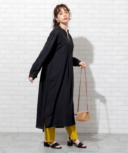 coen(コーエン)の「リネンレーヨンロングスリーブワンピース(ロングワンピース)(ワンピース・レディース・ブラック/オフホワイト・FREE)」の7枚目の写真