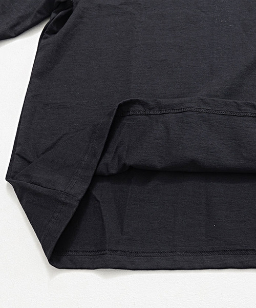 Carhartt(カーハート)の「『Carhartt/カーハート』ワンポイントポケット付きクルーネック長袖Tシャツ(Tシャツ/カットソー・メンズ・ブラック/ダークブラウン/ネイビー/ヘザーグレー/ブラウン系その他/グリーン系その他/バーガンディー/グリーン・M/L/XL/S)」の18枚目の写真