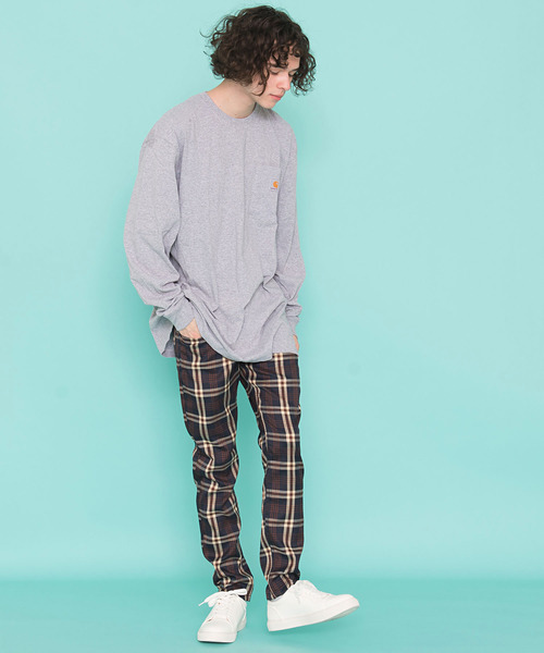 Carhartt(カーハート)の「『Carhartt/カーハート』ワンポイントポケット付きクルーネック長袖Tシャツ(Tシャツ/カットソー・メンズ・ブラック/ダークブラウン/ネイビー/ヘザーグレー/ブラウン系その他/グリーン系その他/バーガンディー/グリーン・M/L/XL/S)」の21枚目の写真