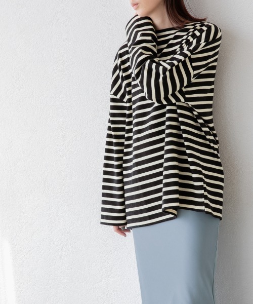 yuw（ユウ）の「ＢＩＧボーダープルオーバー　921021（Tシャツ/カットソー・レディース・ホワイト系その他/グリーン系その他/レッド系その他/ベージュ系その他/ブルー系その他/ブラック系その他/イエロー系その他・FREE）」の3枚目の写真