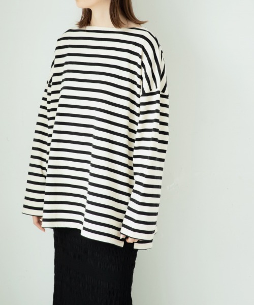 yuw（ユウ）の「ＢＩＧボーダープルオーバー　921021（Tシャツ/カットソー・レディース・ホワイト系その他/グリーン系その他/レッド系その他/ベージュ系その他/ブルー系その他/ブラック系その他/イエロー系その他・FREE）」の20枚目の写真