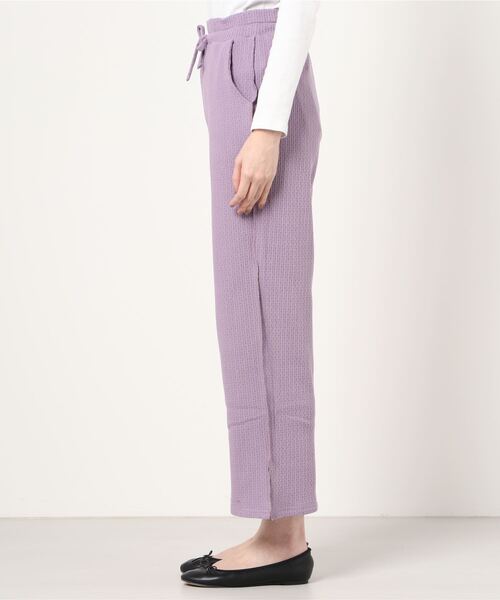ACCL（エーシーシーエル）の「横スリットリラックスワイドパンツ（その他パンツ・レディース・オフホワイト/ダークパープル/モカ・FREE）」の5枚目の写真