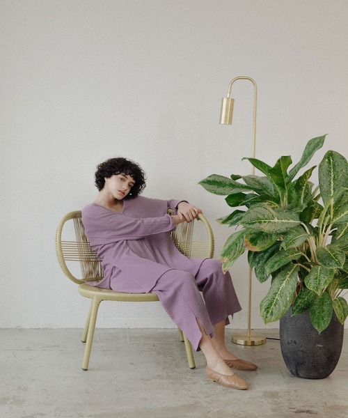 ACCL（エーシーシーエル）の「横スリットリラックスワイドパンツ（その他パンツ・レディース・オフホワイト/ダークパープル/モカ・FREE）」の15枚目の写真