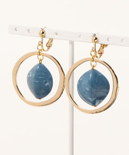 tone(トーン)の「【couleuR】Bluemarble×hoop イヤリング(イヤリング・レディース・その他・FREE)」の1枚目の写真