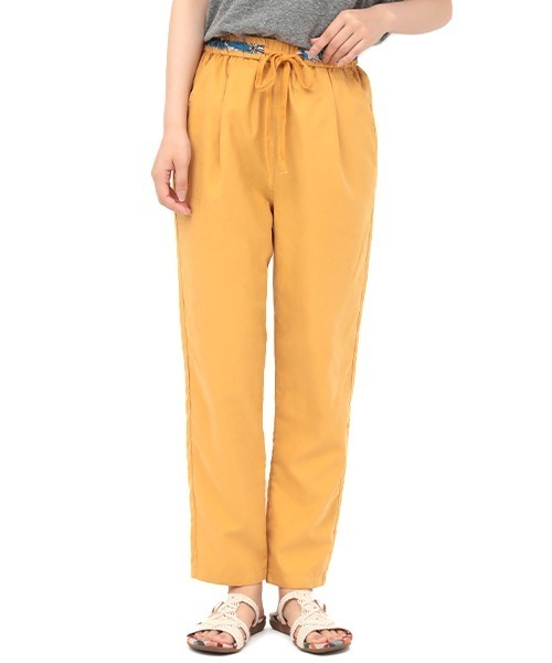 チチカカ（チチカカ）の「カラーピーチテーパードパンツ（その他パンツ・レディース・グリーン/マスタード/チャコールグレー・LARGE/MEDIUM）」の9枚目の写真