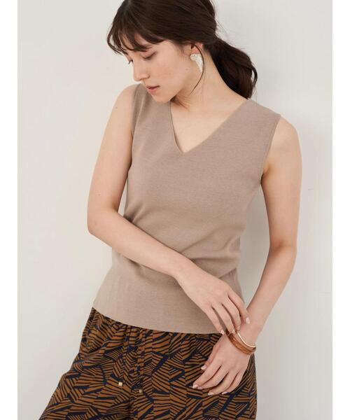 YECCA VECCA（イェッカヴェッカ）の「P.ウォッシャブルノースリーブニット　＊（ニット/セーター・レディース・グレー/ベージュ/ブラウン/ライトグリーン・FREE）」の20枚目の写真