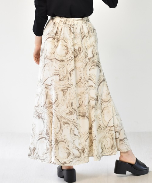 RETRO GIRL(レトロガール)の「アート柄マーメイドスカート(スカート・レディース・ホワイト系その他/ブラウン系その他/ブラック系その他/イエロー系その他・FREE)」の11枚目の写真