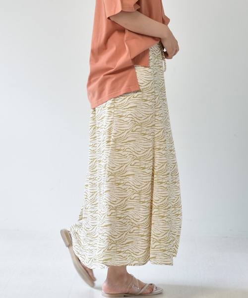 RETRO GIRL(レトロガール)の「アート柄マーメイドスカート(スカート・レディース・ホワイト系その他/ブラウン系その他/ブラック系その他/イエロー系その他・FREE)」の10枚目の写真