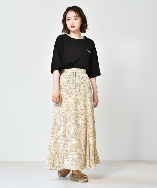 RETRO GIRL(レトロガール)の「アート柄マーメイドスカート(スカート・レディース・ホワイト系その他/ブラウン系その他/ブラック系その他/イエロー系その他・FREE)」の19枚目の写真