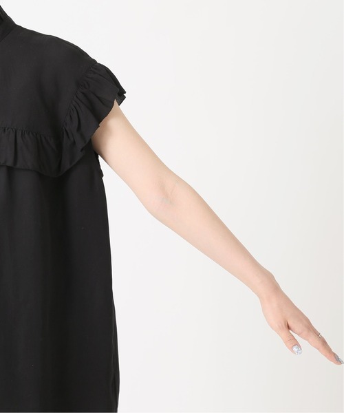 Spick & Span（スピックアンドスパン）の「≪WEB限定追加≫ノースリーブフリルブラウス2◆（シャツ/ブラウス・レディース・ホワイト/ブラック/ブルー系その他・FREE）」の7枚目の写真