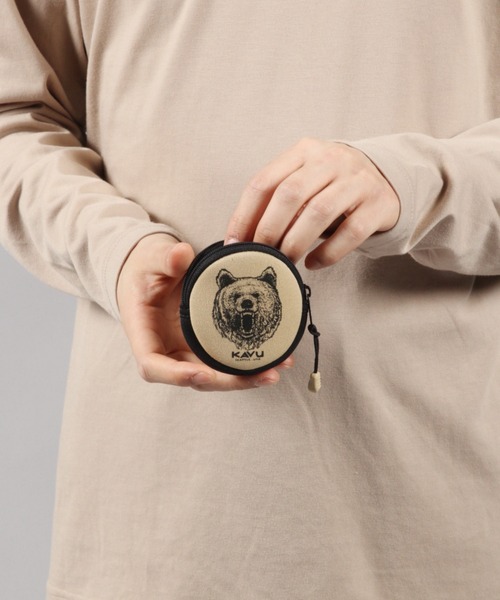 KAVU（カブー）の「【KAVU(カブー)】別注コインケース（コインケース・メンズ・ブラック/ベージュ/イエロー/グリーン・FREE）」の15枚目の写真