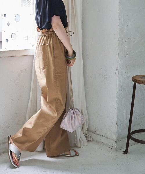 coen by SIZU（コーエンバイシズ）の「coen by SIZU プリント巾着バッグ（ショルダーバッグ・レディース・ベージュ/ピンク・FREE）」の7枚目の写真