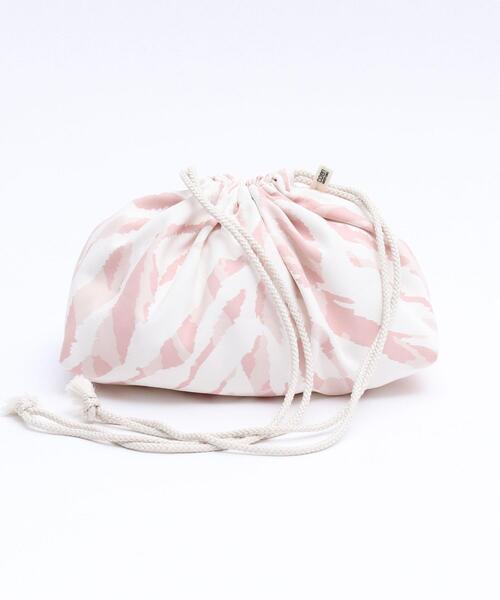 coen by SIZU（コーエンバイシズ）の「coen by SIZU プリント巾着バッグ（ショルダーバッグ・レディース・ベージュ/ピンク・FREE）」の22枚目の写真