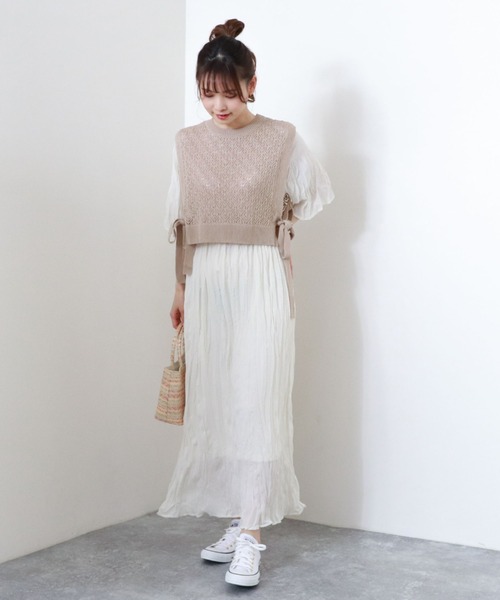 archives（アルシーヴ）の「【web限定item】透かし編みベスト＋シワ加工シアーワンピース（ワンピース・レディース・モカ/オフホワイト/グリーン/ブラック/グリーン系その他/ピンク・MEDIUM）」の18枚目の写真