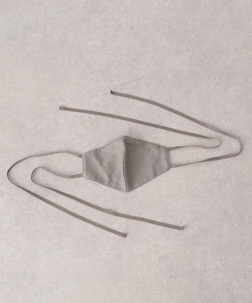 LEPSIM(レプシィム)の「クール持続抗菌加工リボンマスク 941253(マスク・レディース・チャコールグレー/ブラウン/ベージュ系その他・FREE)」の4枚目の写真