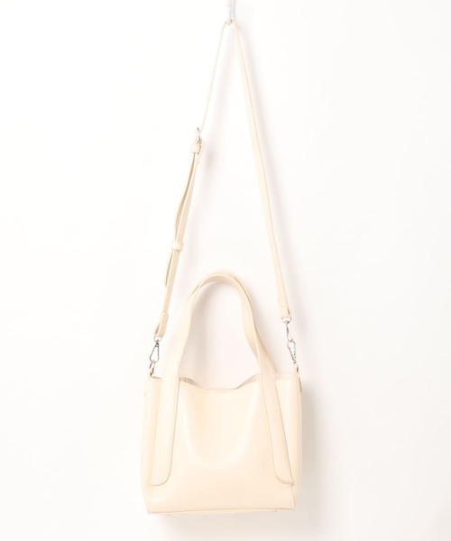 Ambre Neige（アンブルネージュ）の「【ポーチ付き】2WAYトートバック／WEB/EC限定商品（ショルダーバッグ・レディース・アイボリー/マスタード/キャメル・FREE）」の14枚目の写真