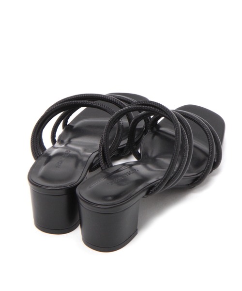 GLOBAL WORK（グローバルワーク）の「細ラインヒールサンダル/942529（サンダル・レディース・オフホワイト/ブラック/ライトグレー・MEDIUM/LARGE）」の6枚目の写真