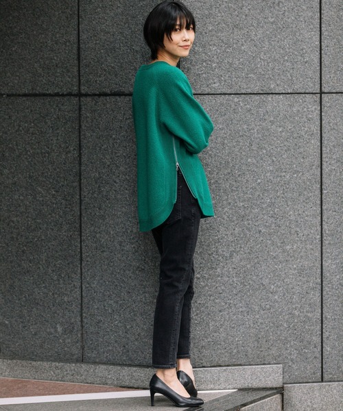 Munich（ミューニック）の「エクストラファインメリノボイルドウール　サイドジッププルオーバー（ニット/セーター・レディース・ベージュ/グリーン/オートミール・FREE）」の5枚目の写真