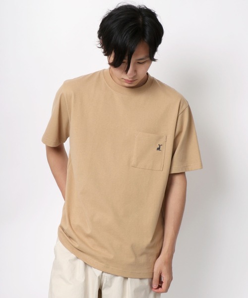 CAPTAIN STAG(キャプテンスタッグ)の「CAPTAIN STAG/キャプテンスタッグ ヘビーコットン ポケ付 ワンポイント刺繍 無地Tシャツ(Tシャツ/カットソー・メンズ・ホワイト/ブラック/ベージュ/ネイビー/グレー・LL/M/L)」の2枚目の写真