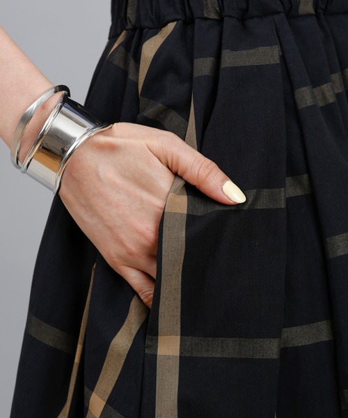 DouDou（ドゥドゥ）の「チェックフレアスカート（スカート・レディース・カーキ/ブラック・FREE）」の19枚目の写真