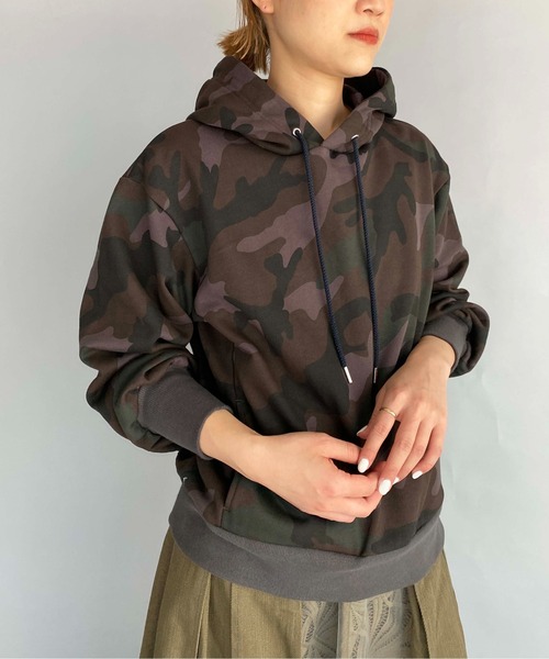 PICCIN(ピッチン)の「カモフラージュフーディ(パーカー・レディース・ブラウン系その他/グレー系その他・M)」の4枚目の写真